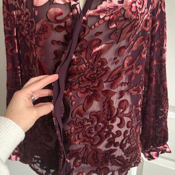 Chico’s Velvet Burnout Blouson Sleeve Button Up Blouse Top Sheer Sz L Relaxed - Picture 9 of 12
